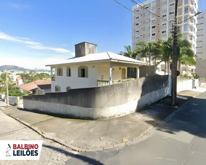 Imóvel em leilão