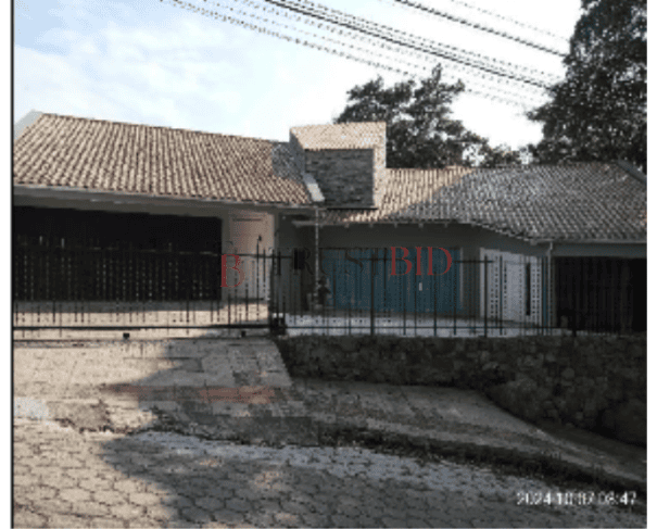 Imóvel em leilão